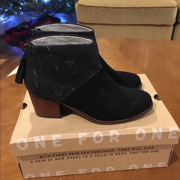 TOMS booties