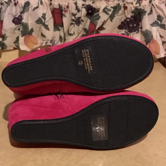 Wedge Faux Suede Little Girl Boots - Picture 4 of 4