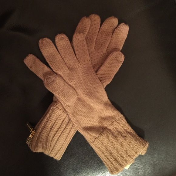 Tech Gloves - image 1