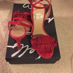 Banana Republic Shoes - Banana Republic heels Banana Republic Shoes - Banana Republic heels