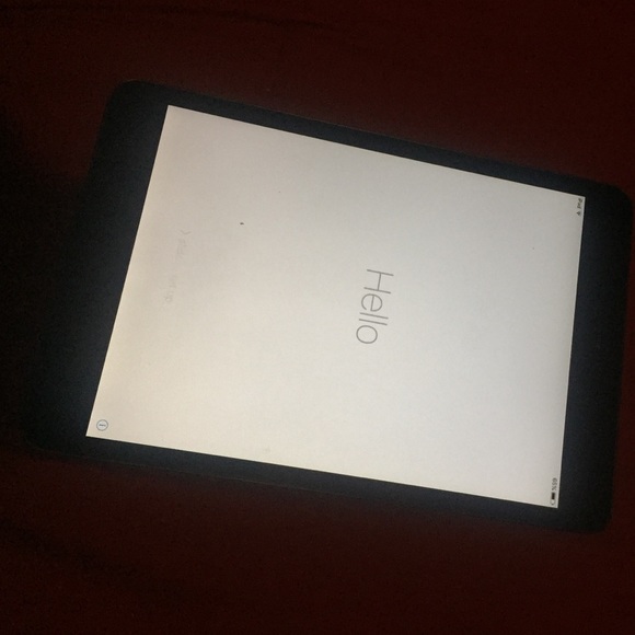 iPad mini - Picture 1 of 2