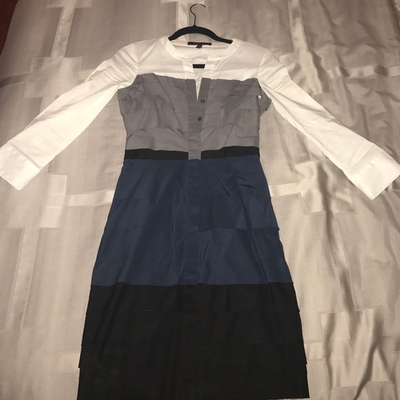 BCBGMAXAZRIA Beautiful elegant dress. size 0