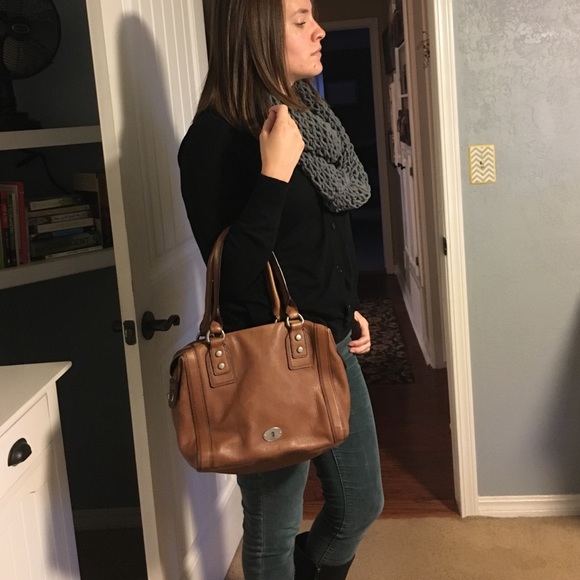 Brown leather FOSSIL purse