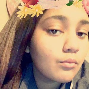 Meet your Posher, Melanie