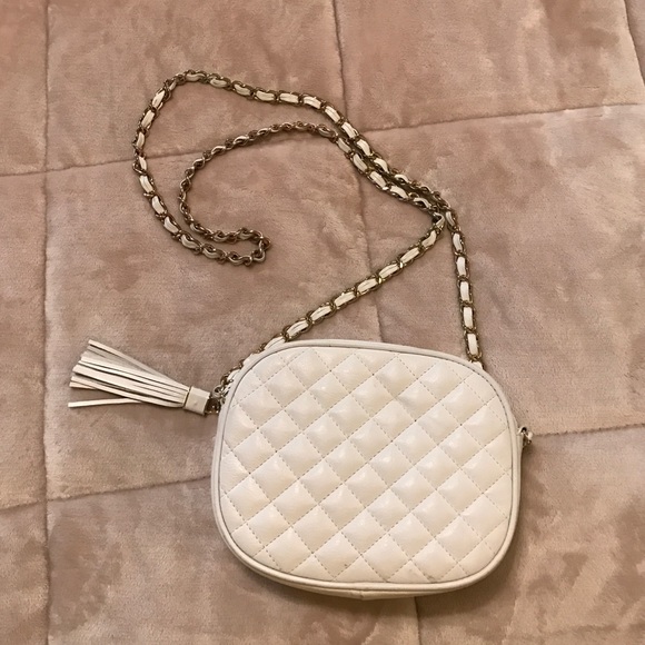 White quilted purse