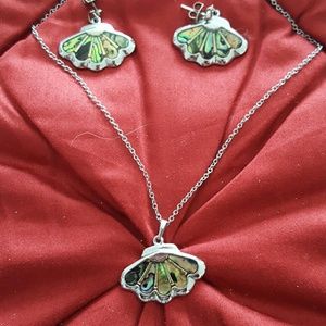 Abalone necklace set