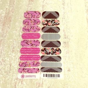 Jamberry Nail Wraps Combo (& 6 FREE combo manis!)