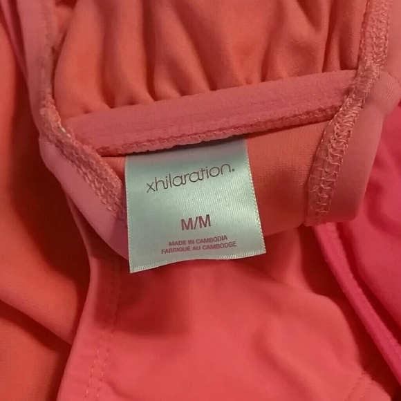 Bikini - Picture 4 of 4