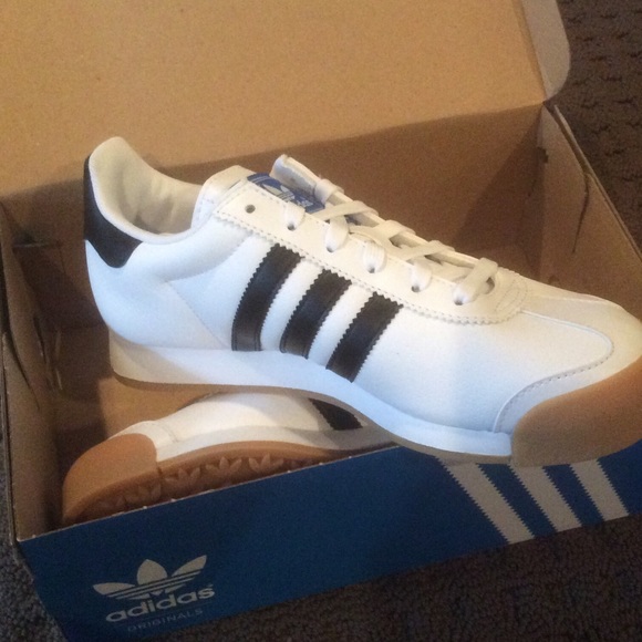 adidas Original Samoa Sneakers - Picture 3 of 4