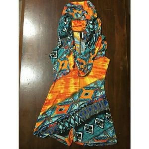 ????Multi Colored Print Romper SzL????