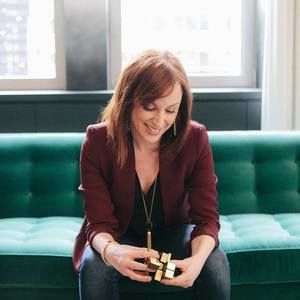 Meet your Posher, Deena