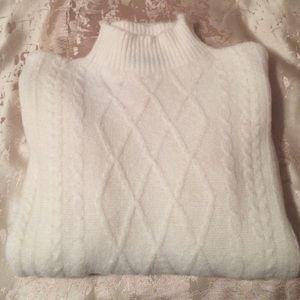 Brandy Melville Ivory Fairisle Sweater