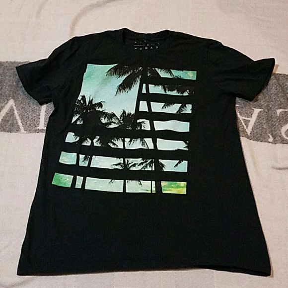 Mens palm tree ombre'  Graphic Tee shirt black