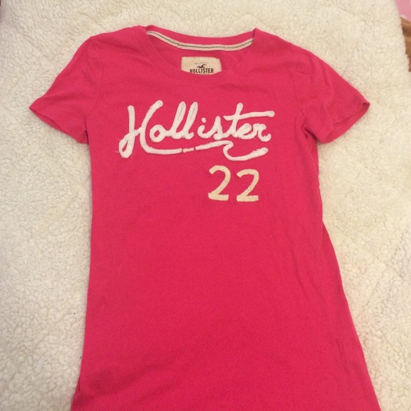Small Hollister T-shirt!