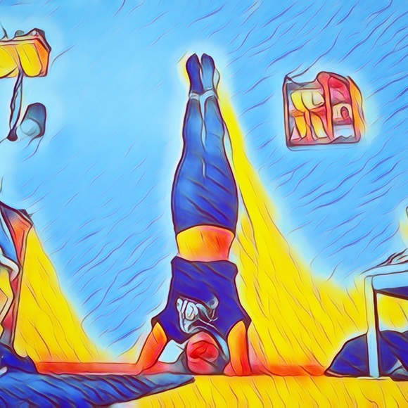 Meet your Posher, Hannah - Picture 1 of 1