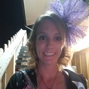 Meet your Posher, Victoria