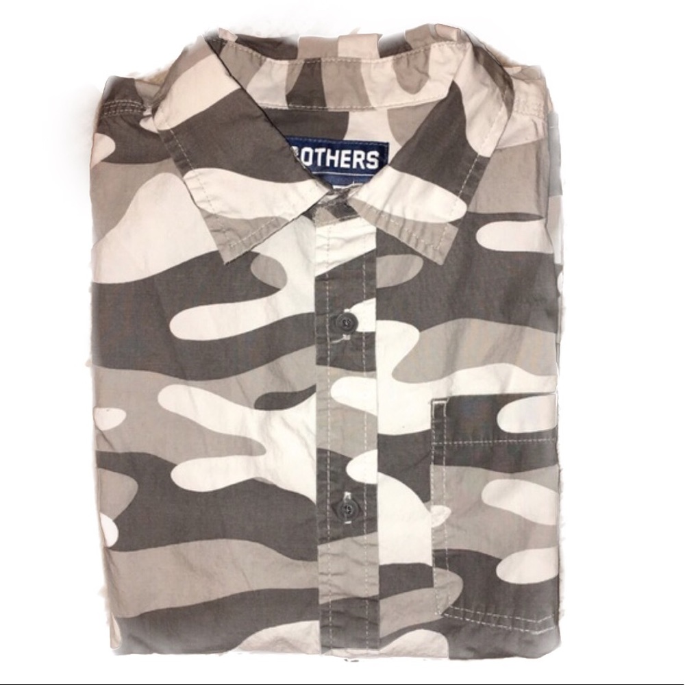 Brothers by Justice Boy's Camo ButtonUp Sz L 12