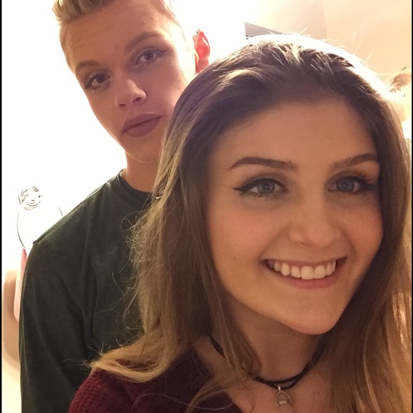 Meet your Posher, Jenna