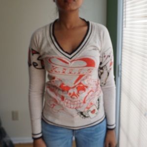 Ed Hardy V-Neck Top/Light Sweater