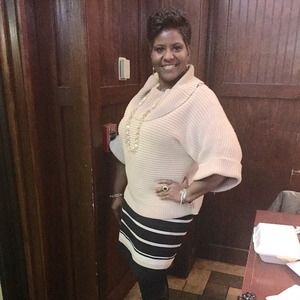 Meet your Posher, Lisa