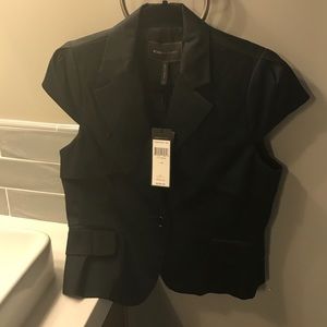 Black short sleeve blazer