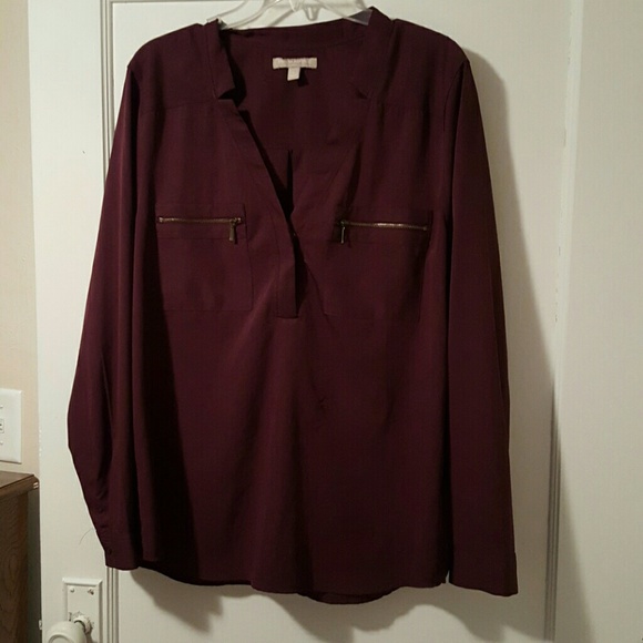 🚨 Clearance🚨Gorgeous Banana Republic top.