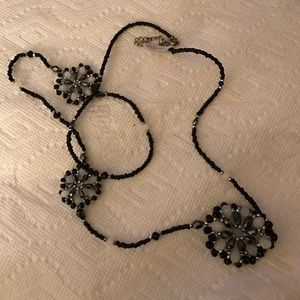 Black and White Long Bead Necklace, new
