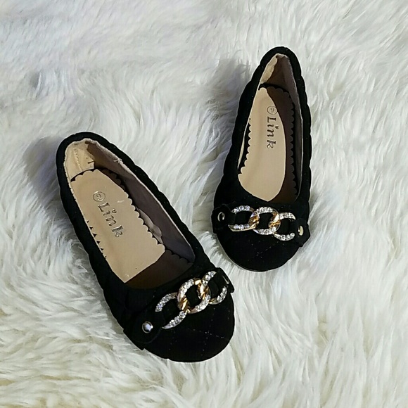// adorable toddler shoes size 9 //