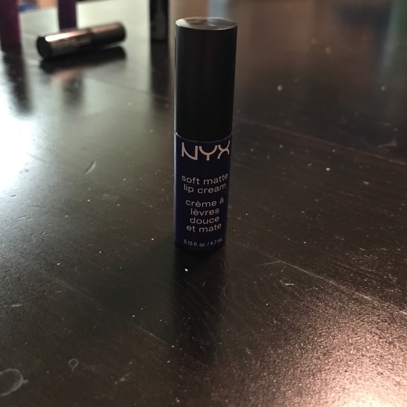NYX soft matte lip cream in color Havana