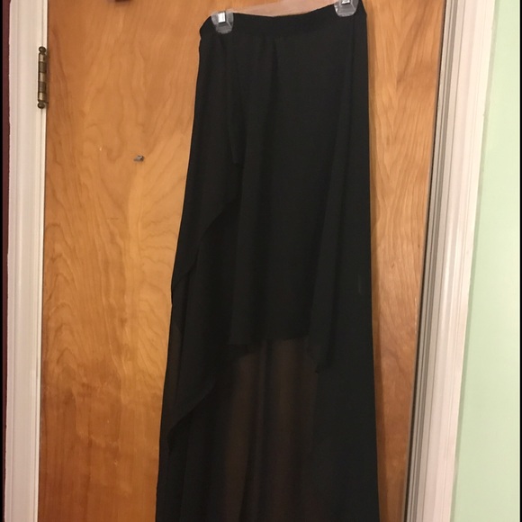 Long black skirt