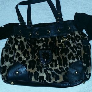 🚨SOLD🚨Juicy Couture leopard handbag w/black bows