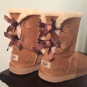 Girls uggs