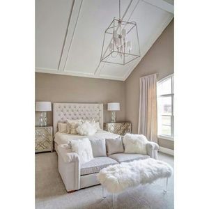 Meet your Posher, Beatrice