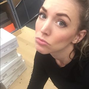 Meet your Posher, Ashley