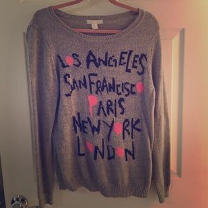 Forever 21 Sweaters - Forever 21 Crew Neck City Sweater Forever 21 Sweaters - Forever 21 Crew Neck City Sweater