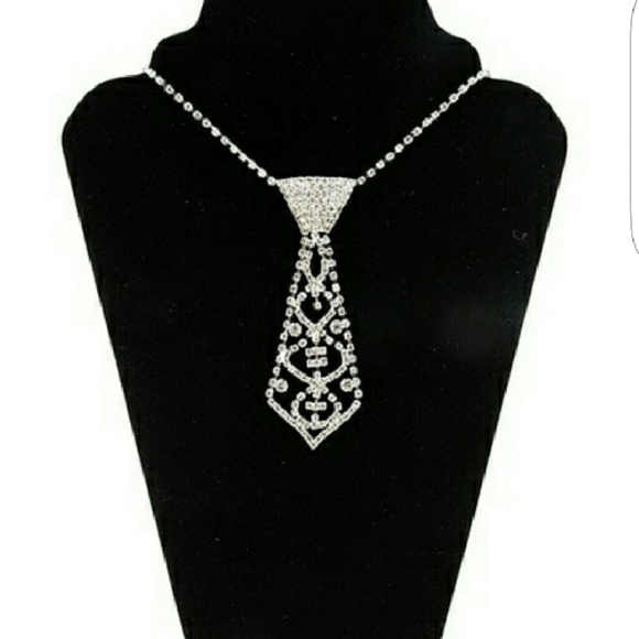 1 hr $✂!Rhinestone  tie necklace - Picture 2 of 3