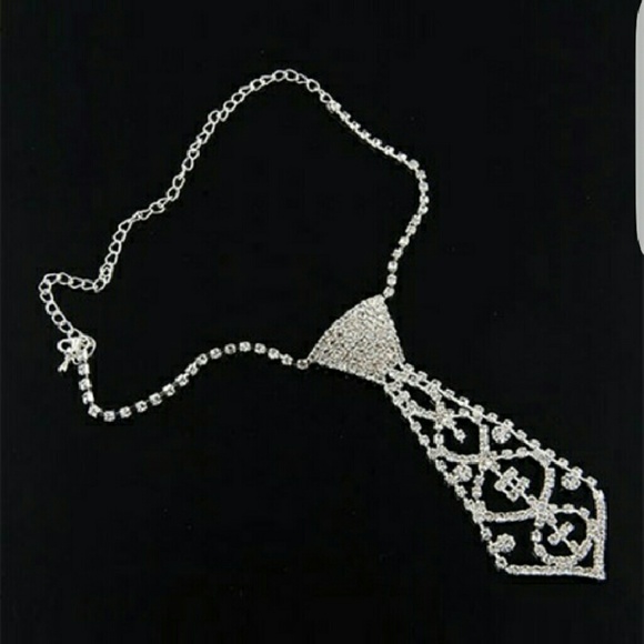 1 hr $✂!Rhinestone  tie necklace - Picture 3 of 3