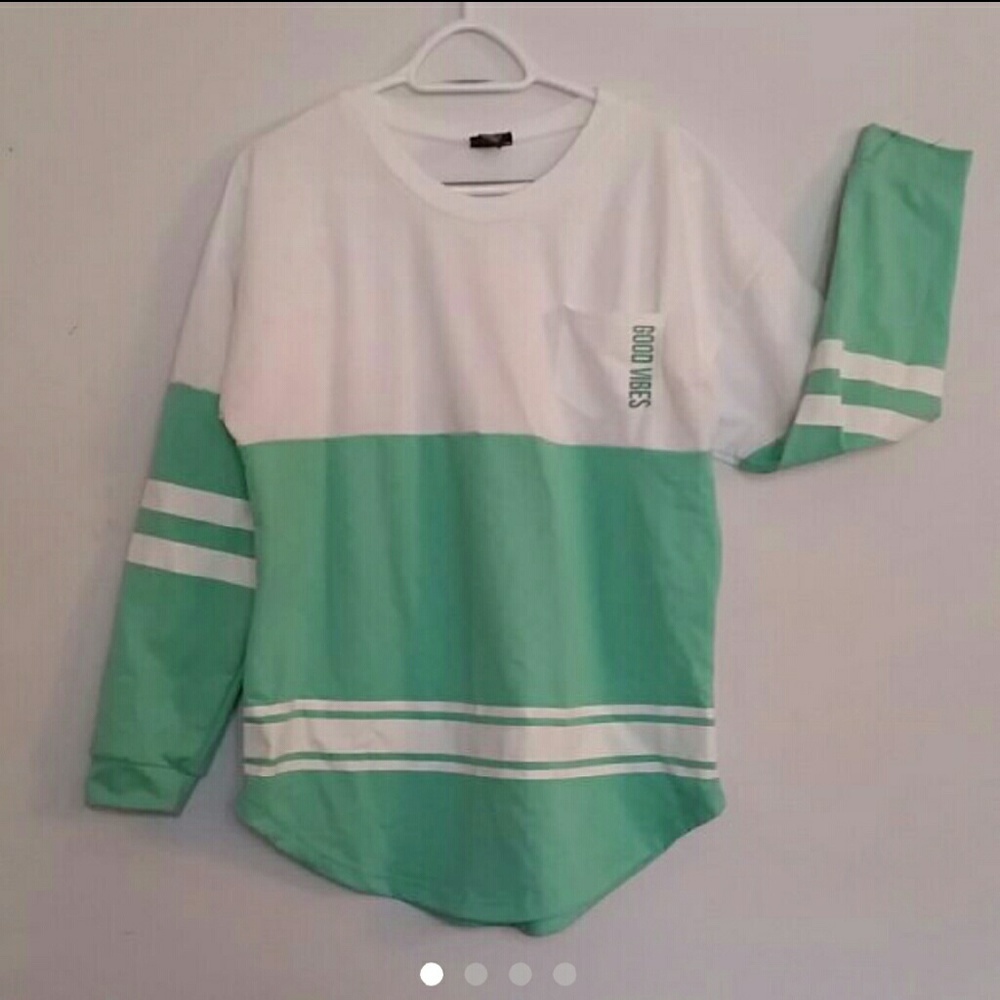 Good vibes sweatshirt