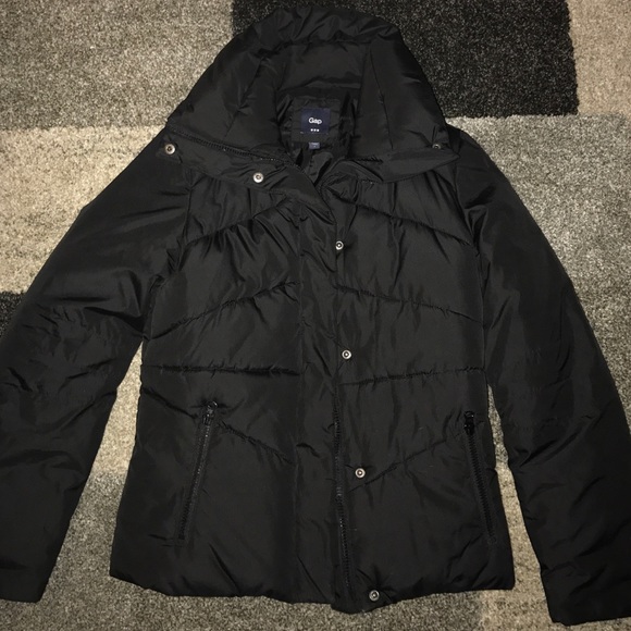 GAP puffer bomber jacket