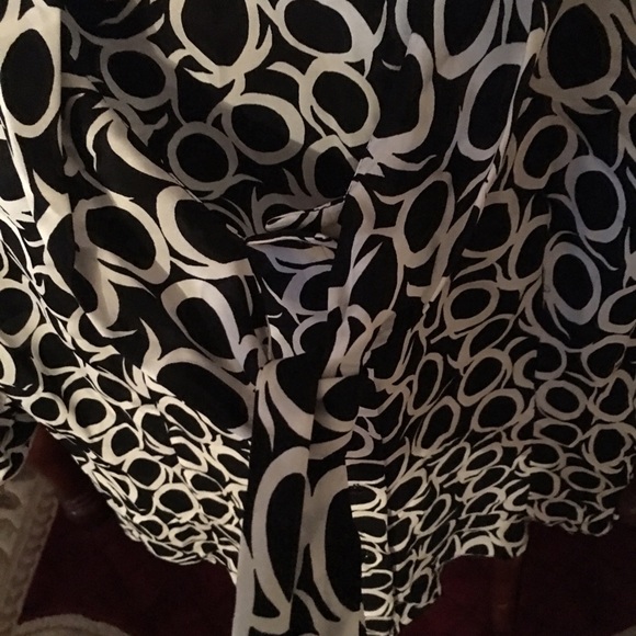 Anne Klein chiffon blouse