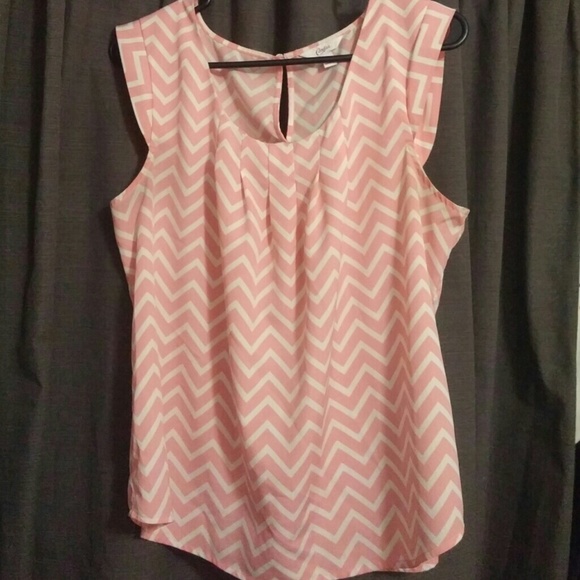 Chevron top