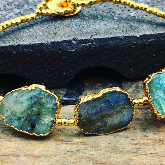 sold Labradorite & gold glass beads bracelet - Picture 3 of 4