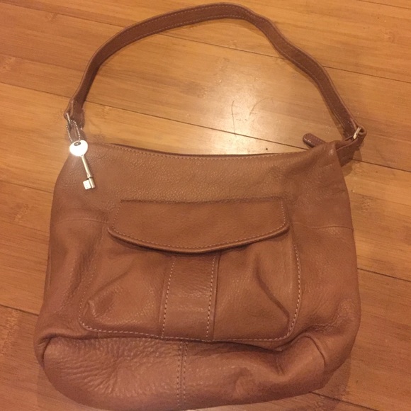 Fossil leather hobo shoulder bag in tan