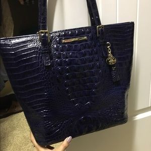 Brahmin: Navy Asher melbourne