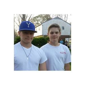 Meet your Posher, Zachary