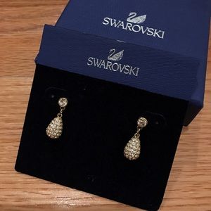 Heloise Pierced Earrings