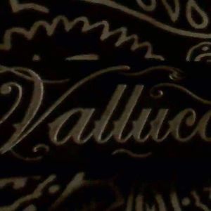 Meet your Posher, Juan