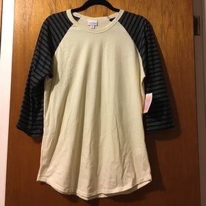 LuLaRoe Tops - NWT Ivory LulaRoe Randy w/ Gray and Black Sleeves LuLaRoe Tops - NWT Ivory LulaRoe Randy w/ Gray and Black Sleeves