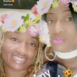 Meet your Posher, Charisse