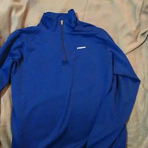 Blue Patagonia sweatshirt. Size 14